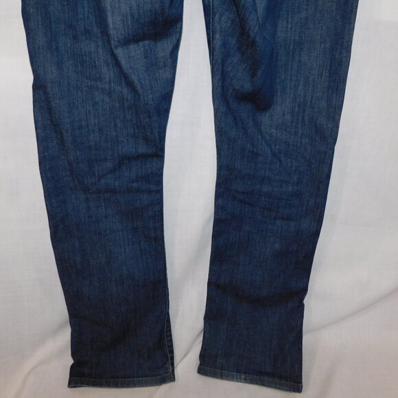 Eddie Bauer Mens 33 x 32 Straight Fit Medium Indigo Wash Blue Jeans - Picture 10 of 11